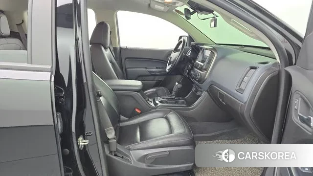 Chevrolet (GM Daewoo) Real New Colorado 2021 Черный из Кореи, фото 2