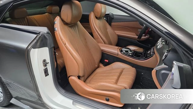 Mercedes-Benz E-Class W213 2019 Серый из Кореи, фото 2