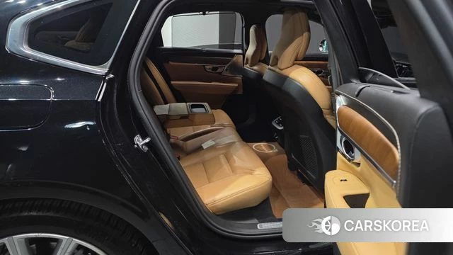 Volvo S90 2020 Черный из Кореи, фото 2