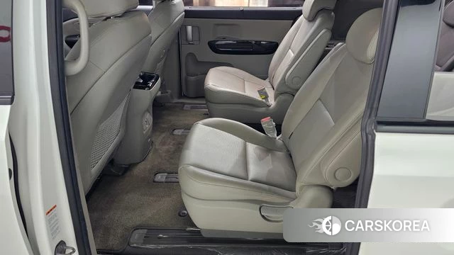 Kia The New Carnival 2019 Белый из Кореи, фото 2