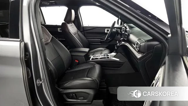 Ford Explorer 6th Generation 2023 Серый из Кореи, фото 2