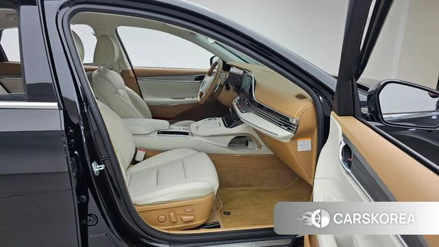 Hyundai The New Grandeur IG Hybrid 2022 Черный из Кореи, фото 2