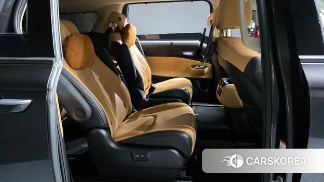 Kia Carnival 4th generation 2020 Серый из Кореи, фото 2