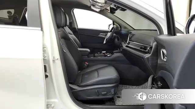 Kia Sportage 5th Generation 2024 Белый из Кореи, фото 2