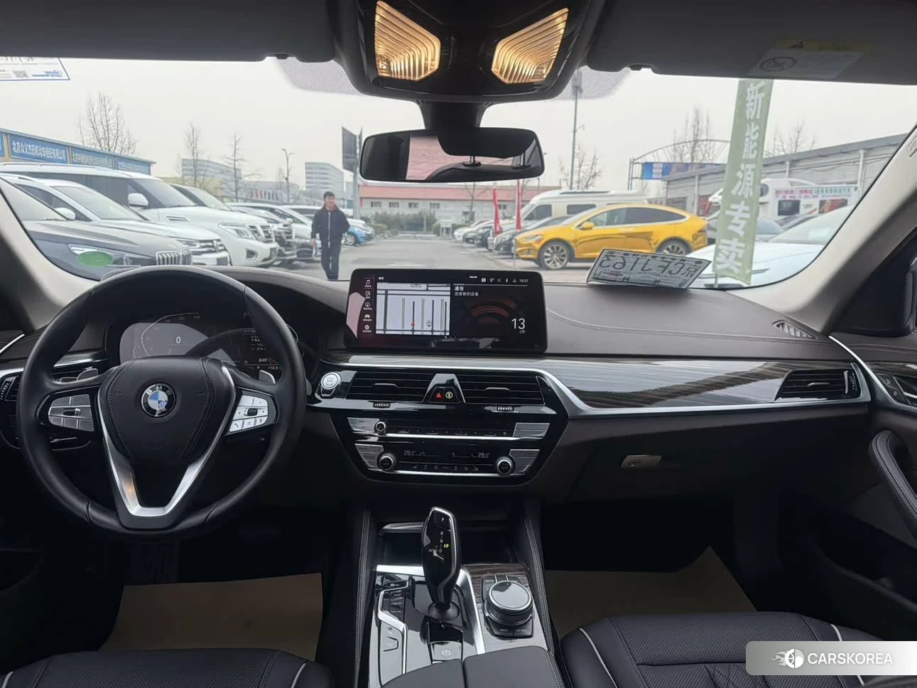 BMW 5 series 2021 Черный из Китая, фото 2