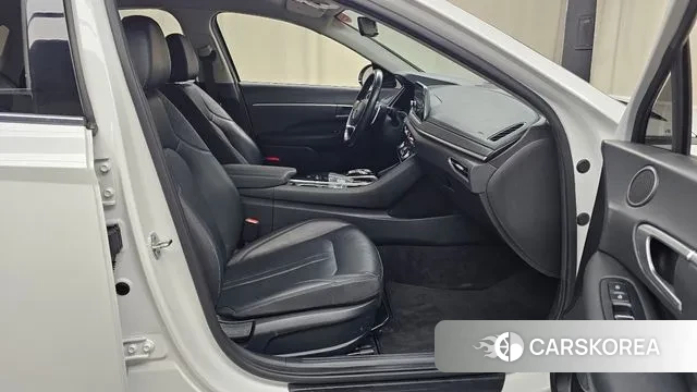 Hyundai Sonata (DN8) 2022 Белый из Кореи, фото 2