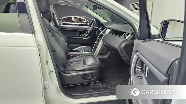 Land Rover Discovery Sports 2019 Белый из Кореи, фото 2