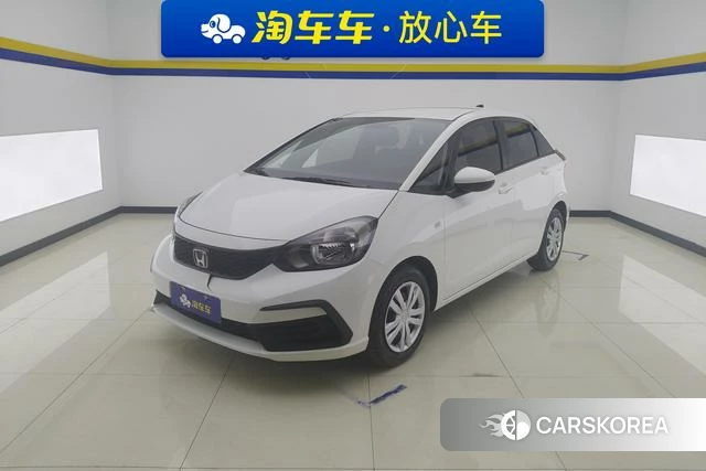 Honda Fit 2021 Белый из Китая, фото 2