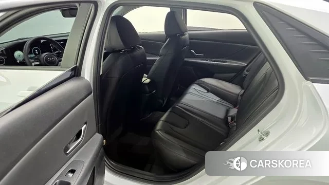 Hyundai Avante (CN7) 2021 Белый из Кореи, фото 2