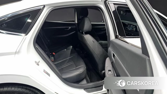 Hyundai Sonata (DN8) 2022 Белый из Кореи, фото 2