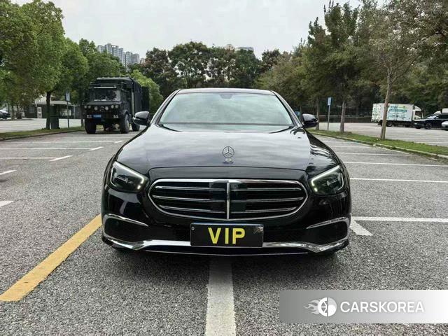 Mercedes-Benz E-class 2022 Черный из Китая, фото 2