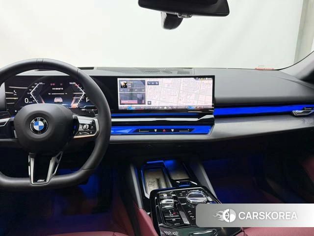 BMW 5 series 2024 Белый из Китая, фото 2