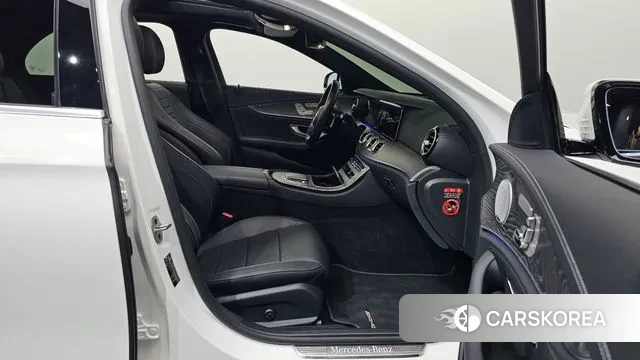 Mercedes-Benz E-Class W213 2020 Белый из Кореи, фото 2