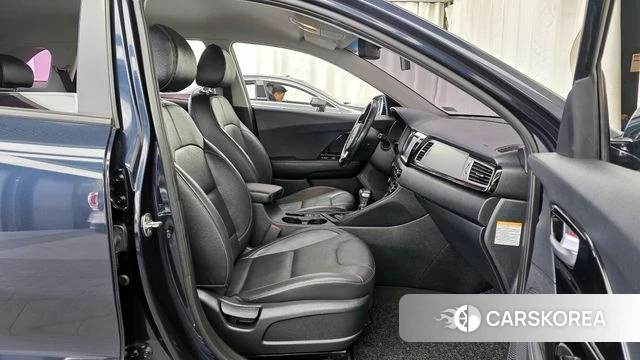 Kia Niro 2018 Синий из Кореи, фото 2