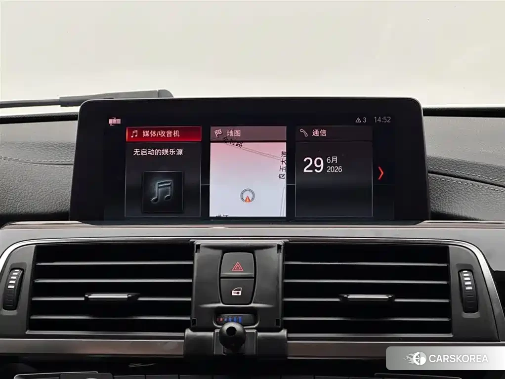 BMW 3 series 2018 Белый из Китая, фото 2
