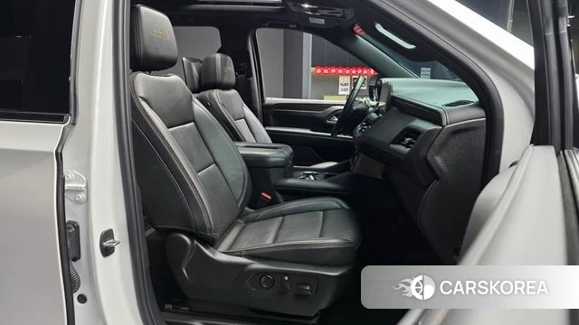 Chevrolet (GM Daewoo) Tahoe 2022 Белый из Кореи, фото 2