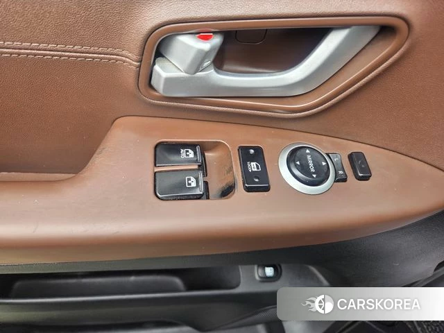Hyundai The New Grand Starex 2019 Коричневый из Кореи, фото 2