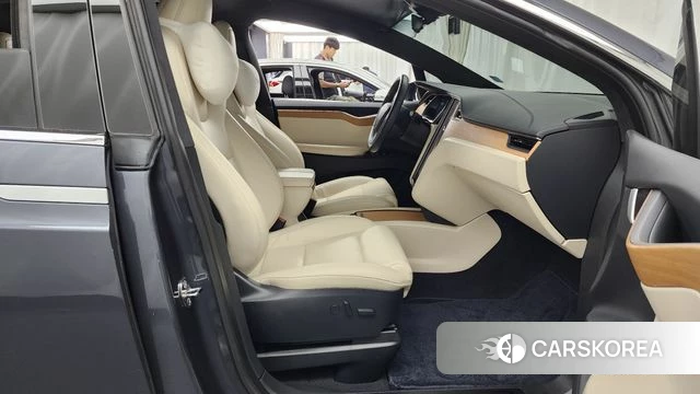 Tesla Model X 2020 Серый из Кореи, фото 2