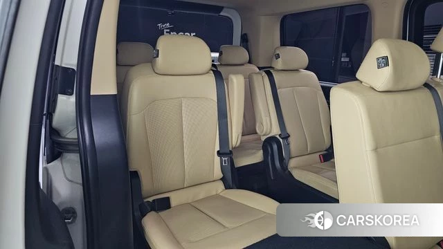 Hyundai Staria 2024 Белый из Кореи, фото 2