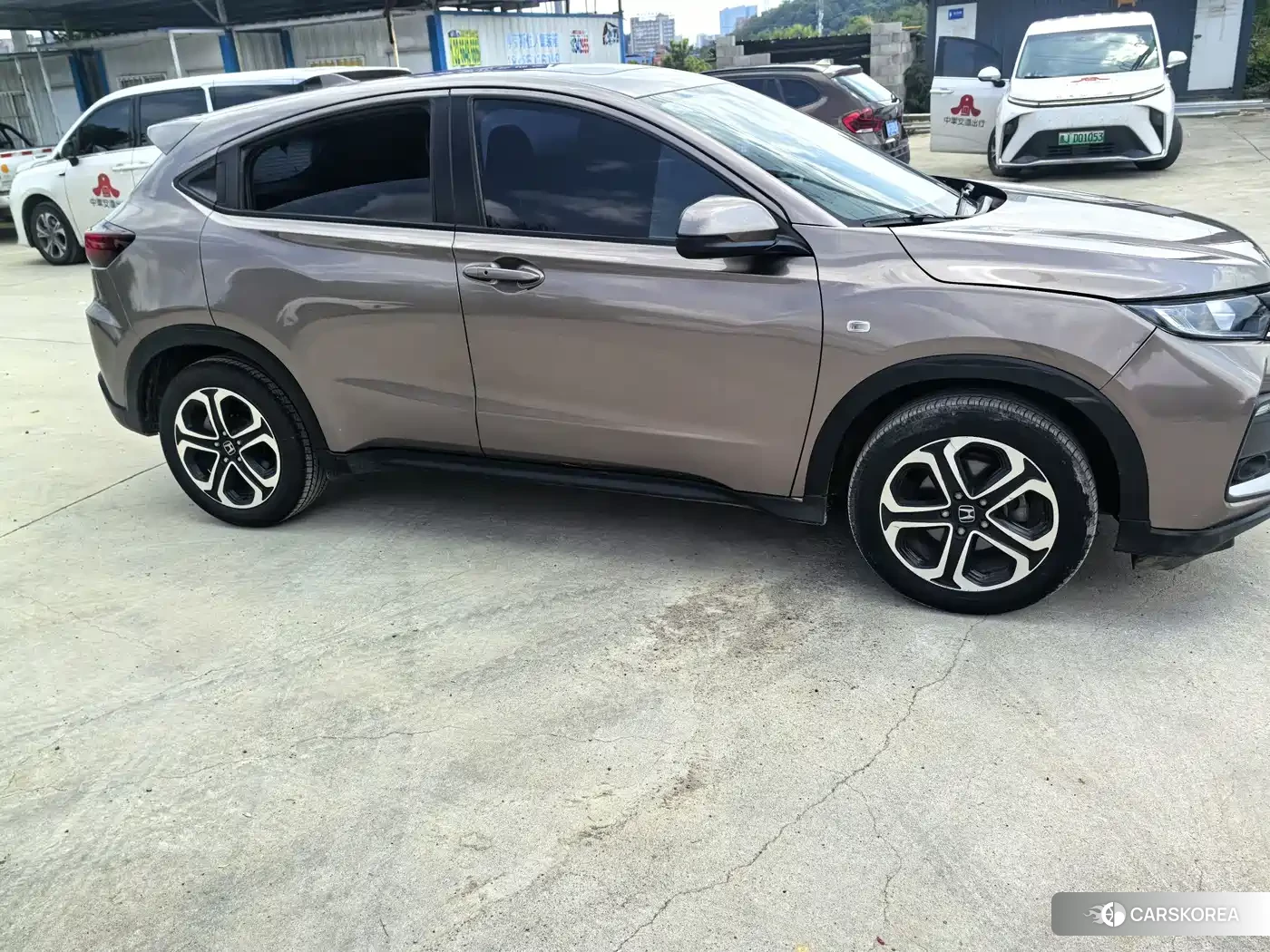 Honda XR-V 2021 Champagne/brown из Китая, фото 2