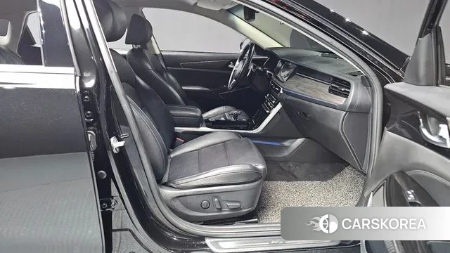 Kia K7 Premier 2020 Черный из Кореи, фото 2