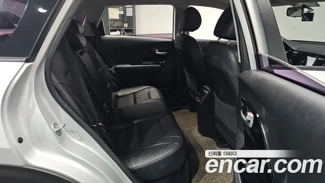 Kia Niro 2019 Серебряный из Кореи, фото 2