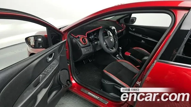 Renault Korea (Samsung) Clio 2019 Красный из Кореи, фото 2