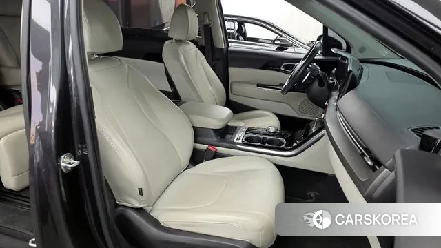 Kia Carnival 4th generation 2021 Серый из Кореи, фото 2