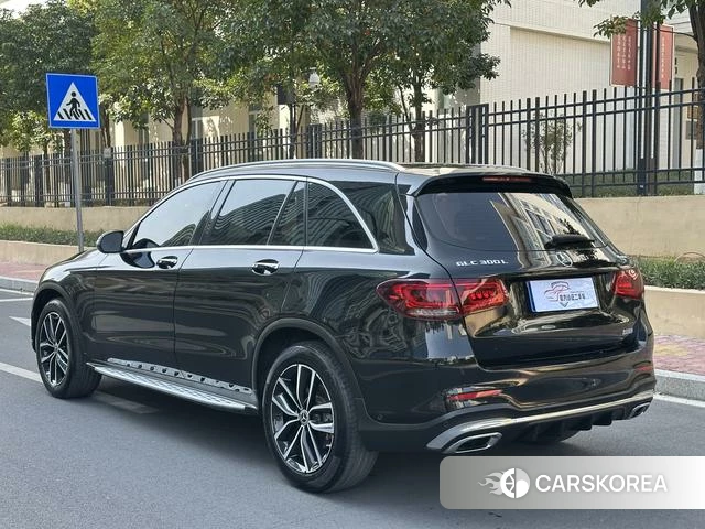 Mercedes-Benz GLC 2022 Черный из Китая, фото 2