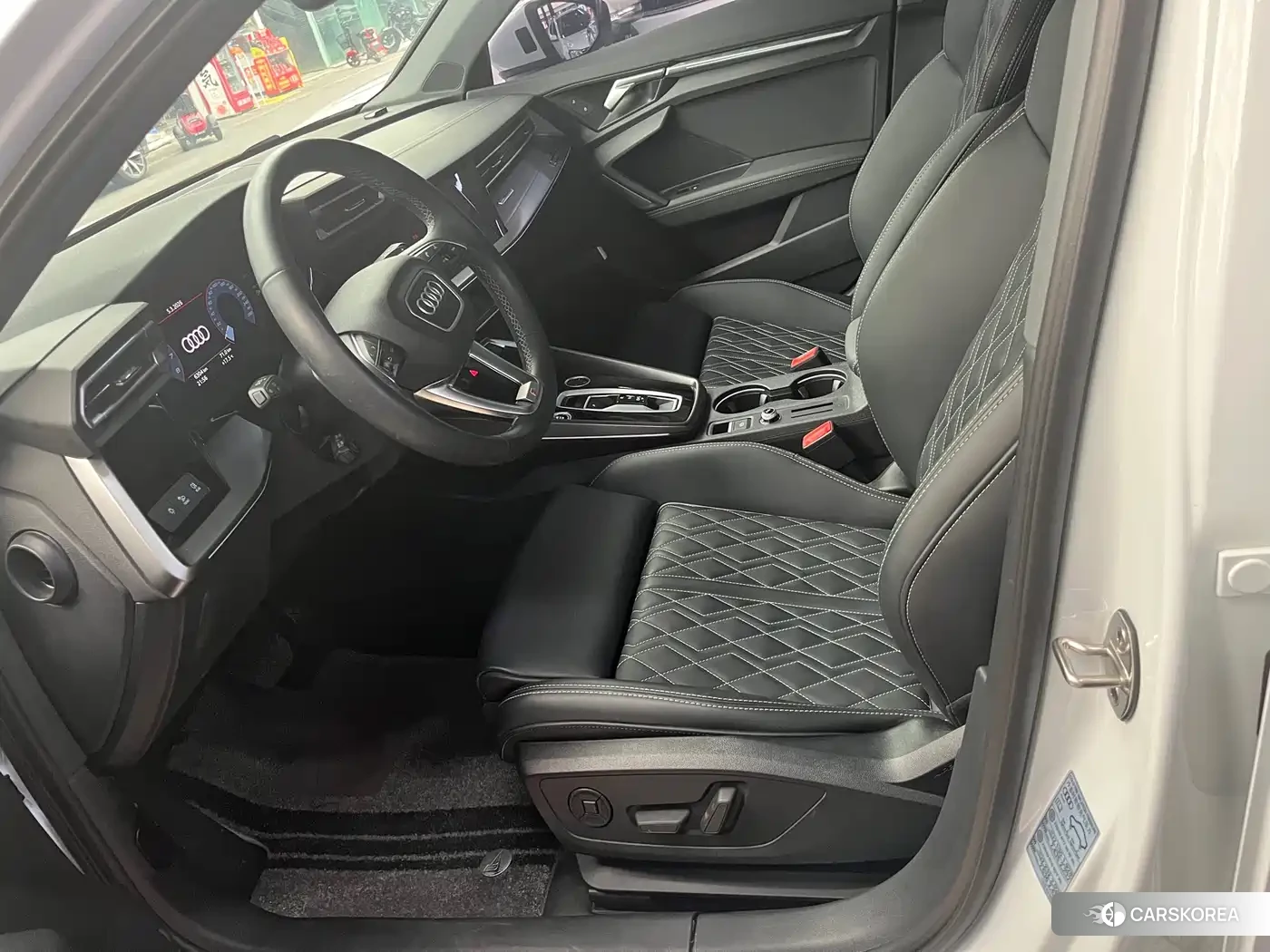 Audi A3 2025 Белый из Китая, фото 2