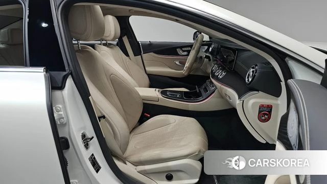 Mercedes-Benz CLS-Class C257 2022 Белый из Кореи, фото 2