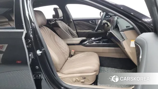 Kia K8 Hybrid 2023 Черный из Кореи, фото 2