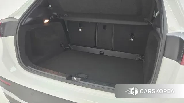 Mercedes-Benz GLA - Class H247 2025 Белый из Кореи, фото 2