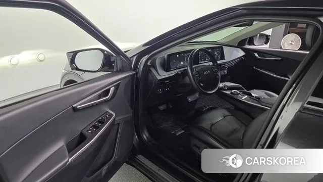 Kia EV6 2021 Серый из Кореи, фото 2