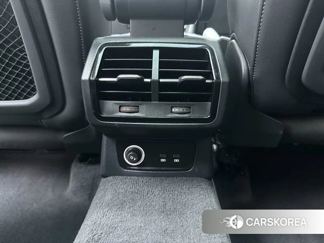 Audi Q3 2023 Белый из Китая, фото 2