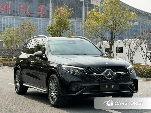 Mercedes-Benz GLC 2024 Черный из Китая, фото 2