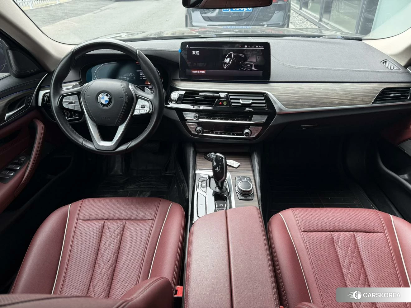 BMW 5 series 2021 Черный из Китая, фото 2