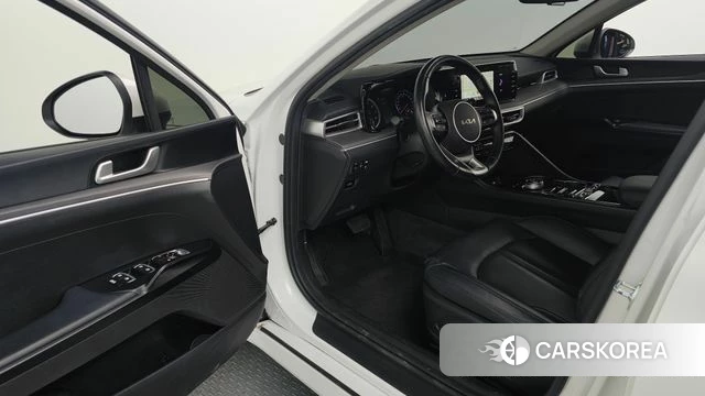 Kia K5 3rd generation 2021 Белый из Кореи, фото 2