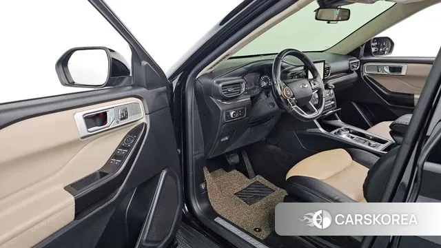 Ford Explorer 6th Generation 2020 Черный из Кореи, фото 2