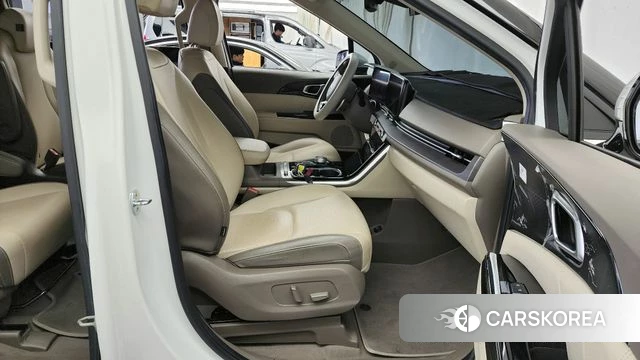 Kia Carnival 4th generation 2021 Белый из Кореи, фото 2