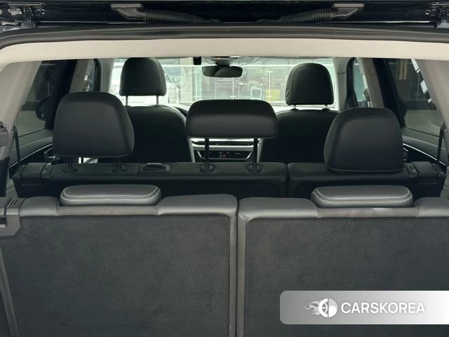 Volkswagen Tourang 2023 Черный из Китая, фото 2