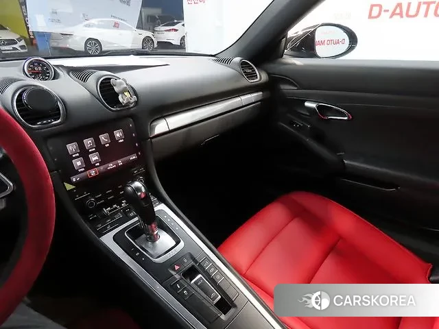 Porsche 718 Boxster 2018 Черный из Кореи, фото 2