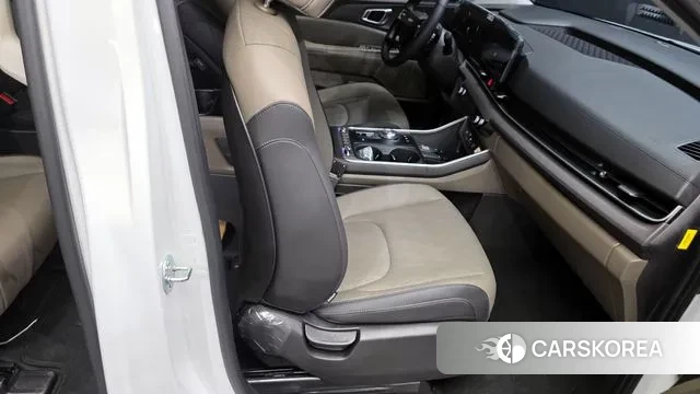 Kia The New Carnival 4th Generation 2025 Белый из Кореи, фото 2