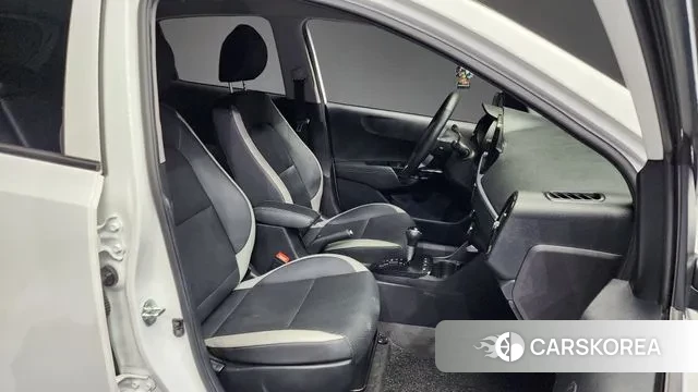 Kia Morning Urban (JA) 2021 Белый из Кореи, фото 2