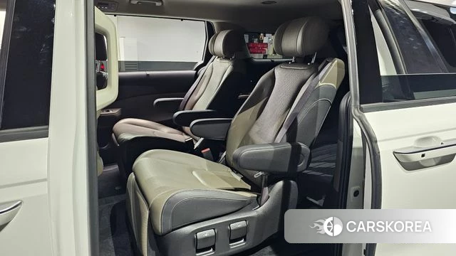 Kia The New Carnival 4th Generation 2024 Белый из Кореи, фото 2