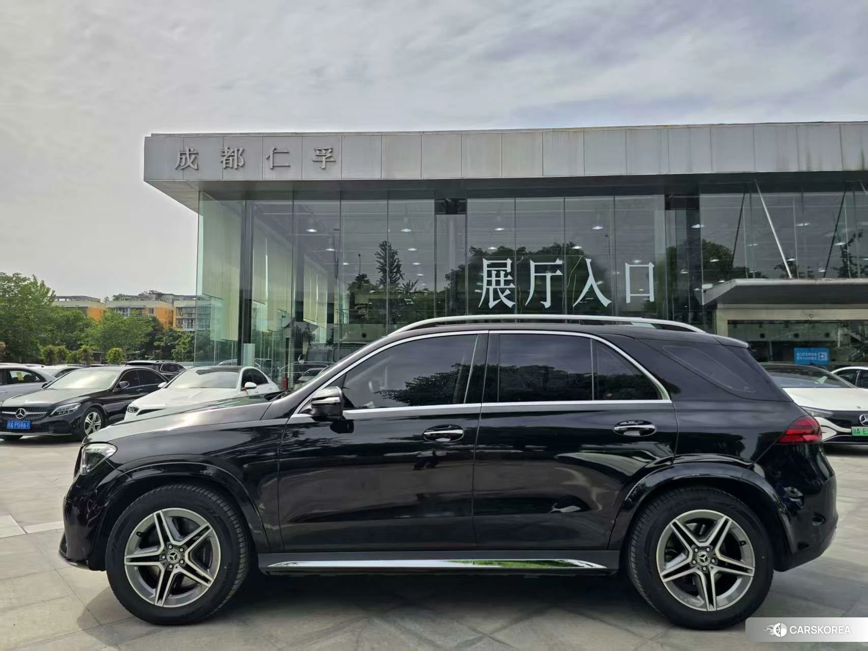 Mercedes-Benz GLE (import) 2023 Черный из Китая, фото 2