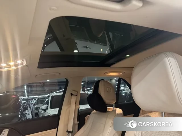 Mercedes-Benz GLE-Class W167 2025 Черный из Кореи, фото 2