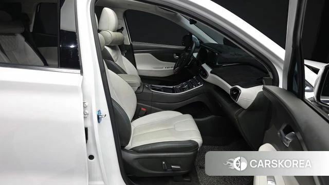 Hyundai The New Santa Fe 2022 Белый из Кореи, фото 2
