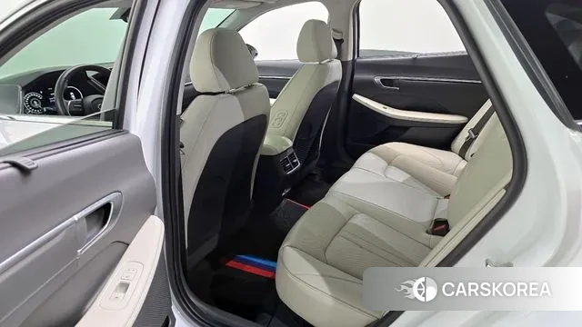 Hyundai Sonata (DN8) 2021 Белый из Кореи, фото 2