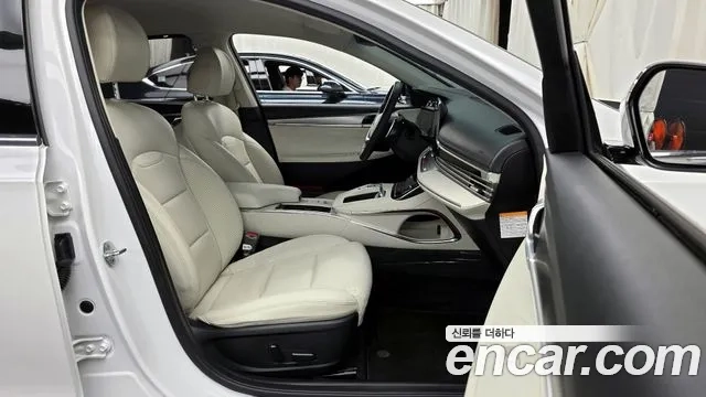 Hyundai The New Grandeur IG Hybrid 2022 Белый из Кореи, фото 2